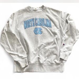 Champion Vintage North Carolina Tarheels Reverse Weave grey sweatshirt size M